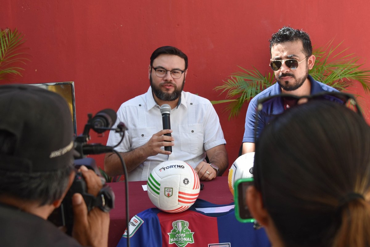 BIENESTAR RESPALDA A SELECCIÓN SUB-15 DE FUTSAL RUMBO A COPA NACIONAL