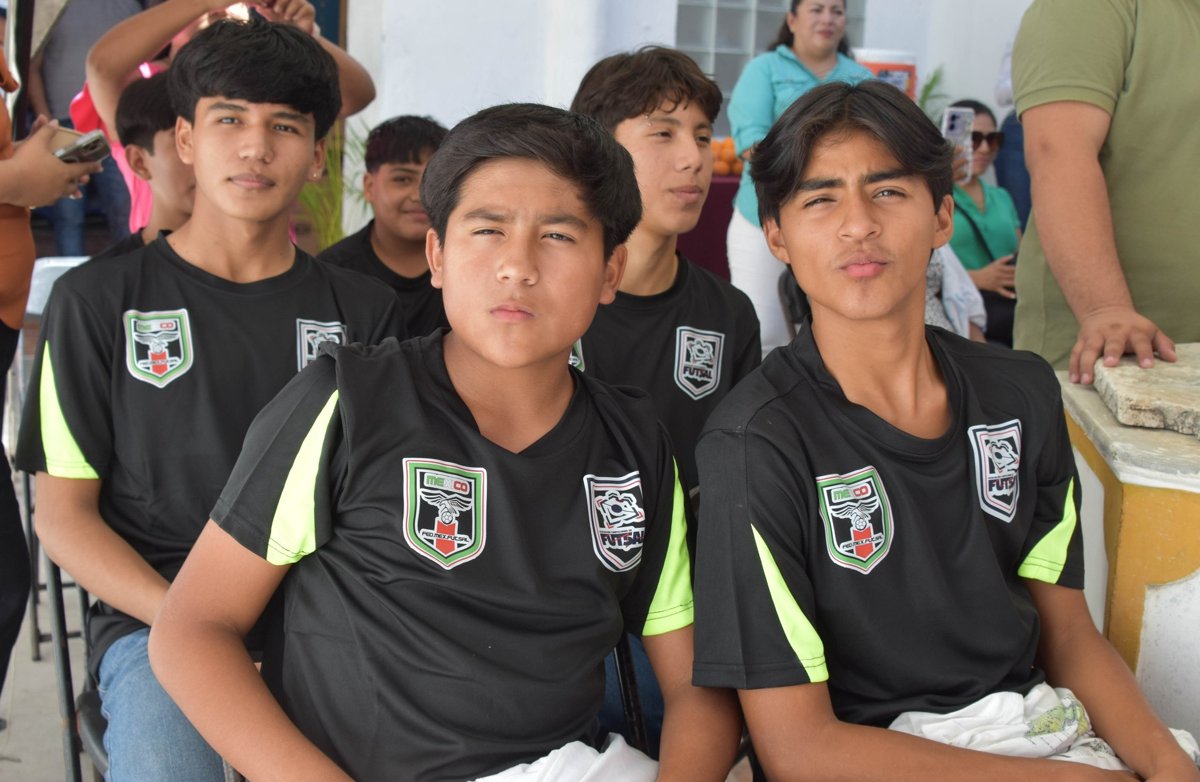 BIENESTAR RESPALDA A SELECCIÓN SUB-15 DE FUTSAL RUMBO A COPA NACIONAL