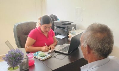 ADULTOS MAYORES EN CALAKMUL, SE ACERCAN AL INDAJUCAM A SOLICITAR TRÁMITES JURISDICCIONALES