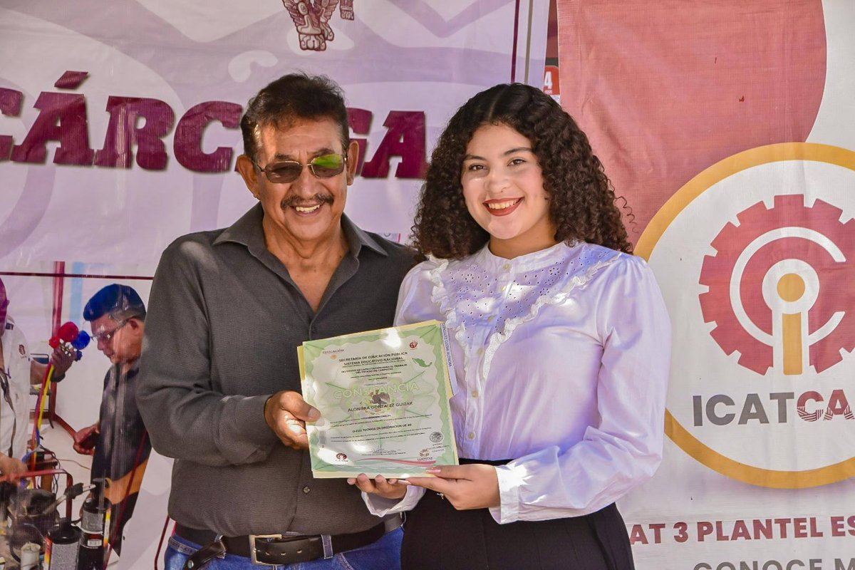 CARAVANA DE SERVICIOS COMUNITARIOS ICAT PLANTEL ESCÁRCEGA”: LLEVANDO OPORTUNIDADES Y TRANSFORMACIÓN A LA CIUDADANÍA