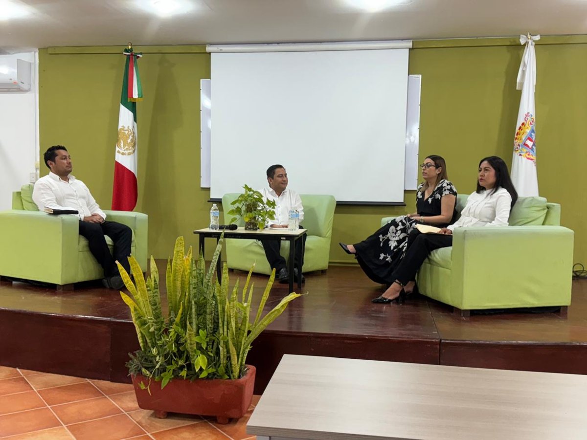 *ABOGADOS DEL INDAJUCAM EN CARMEN, PARTICIPAN EN FORO DE ATENCIÓN A VÍCTIMAS INDAJUCAM EN CARMEN, PARTICIPAN EN FORO DE ATENCIÓN A VÍCTIMAS*
