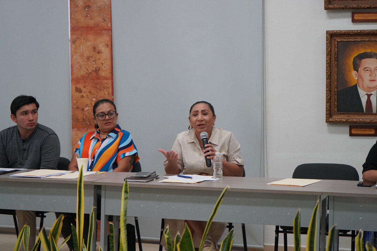 PARTICIPAN TITULARES DEL INDAJUCAM EN LA SESIÓN DE LA COMISIÓN CONSOLIDADORA DEL SISTEMA DE JUSTICIA PENAL DEL ESTADO DE CAMPECHE