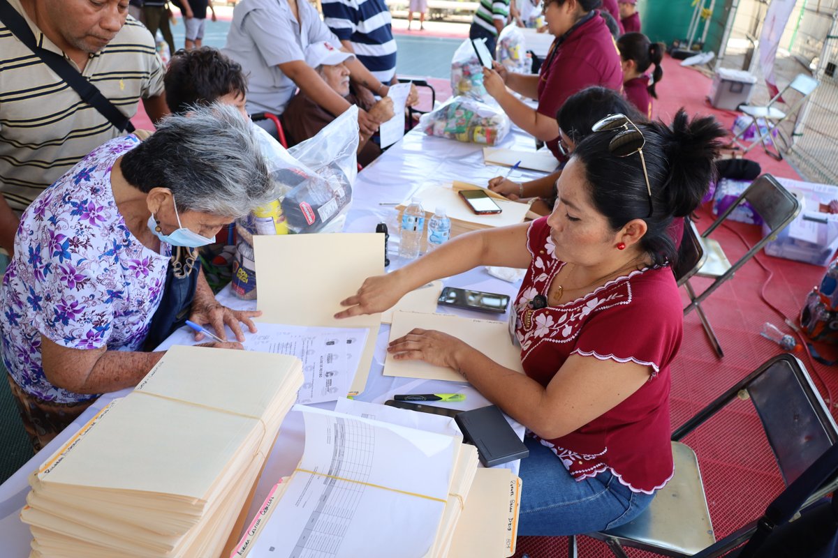 GOBIERNO DE CAMPECHE ENTREGA APOYOS POR VEDA Y BAJA CAPTURA 2025 A PESCADORAS Y PESCADORES DEL MUNICIPIO DE CAMPECHE
