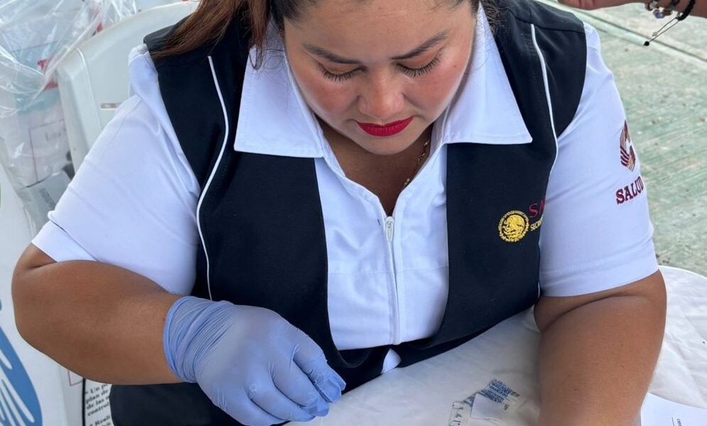 LLEGA SALUD EN TU BARRIO A DIVISIÓN DEL NORTE, ESCÁRCEGA