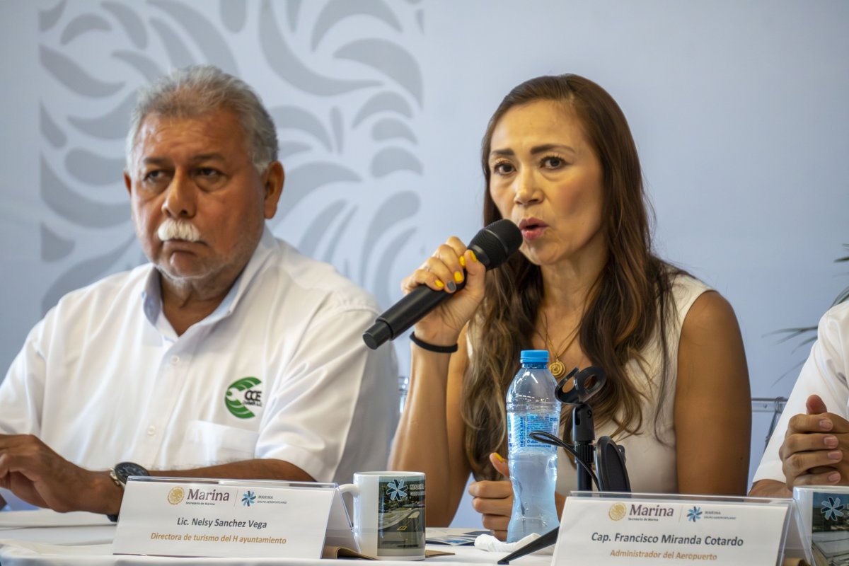 SE LLEVÓ A CABO LA PRIMERA COMISIÓN CONSULTIVA DEL AEROPUERTO INTERNACIONAL DE CIUDAD DEL CARMEN