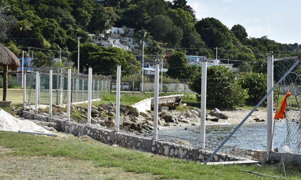 REHABILITA APICAM CERCA PERIMETRAL EN PUERTO DE LERMA