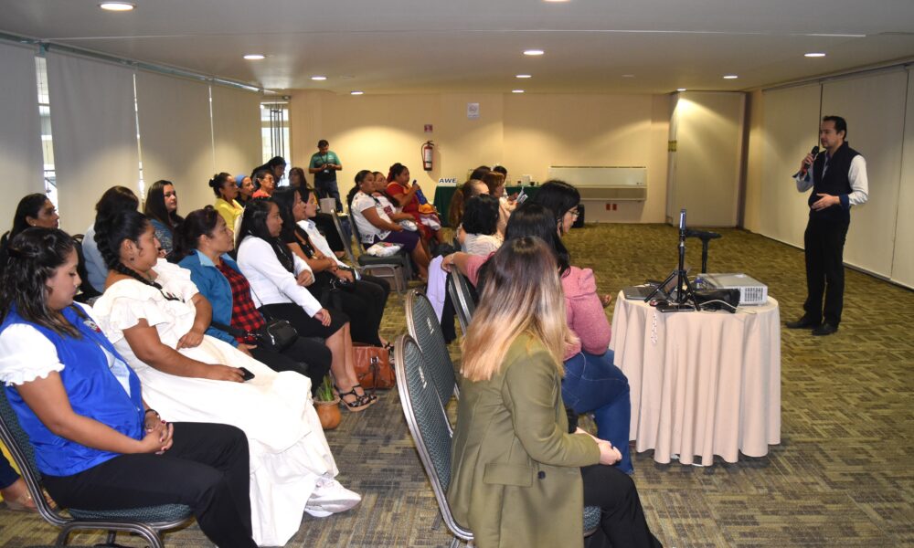 SEDECO Y LA ACADEMY FOR WOMEN ENTREPRENEURS SEDE CAMPECHE, CAPACITARON Y RECONOCIERON EL TRABAJO DE 26 EMPRENDEDORAS CAMPECHANAS