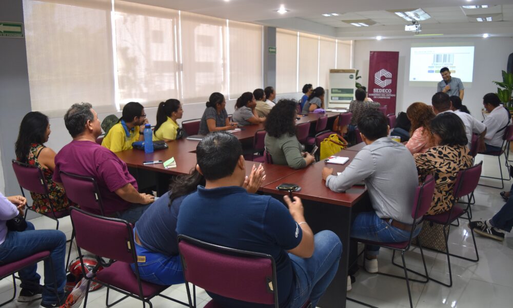EMPRENDEDORES Y EMPRESARIOS RECIBEN CAPACITACIÓN PARA LA INCORPORACIÓN DEL CÓDIGO DE BARRAS EN SUS PRODUCTOS