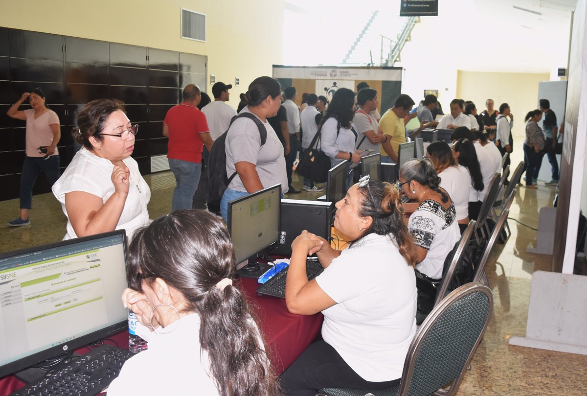CULMINAN PREPARATIVOS PARA LA QUINTA FERIA DEL EMPLEO EN SAN FRANCISCO DE CAMPECHE, SECRETARÍA DE DESARROLLO ECONÓMICO
