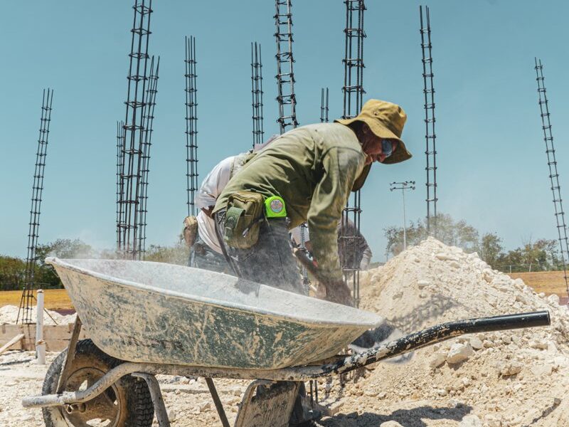 CONSTRUCCIÓN DE SANITARIOS Y VESTIDORES EN CAMPO PARALÍMPICO DE SAN FRANCISCO DE CAMPECHE