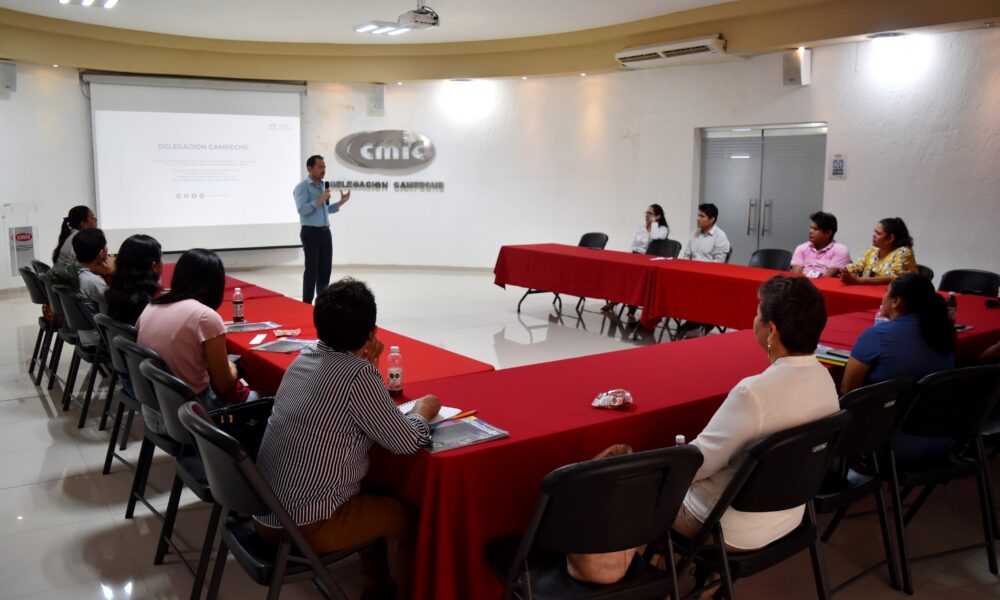 PRODECON Y SEDECO ORIENTAN A EMPRESARIOS PARA LA FORMALIDAD