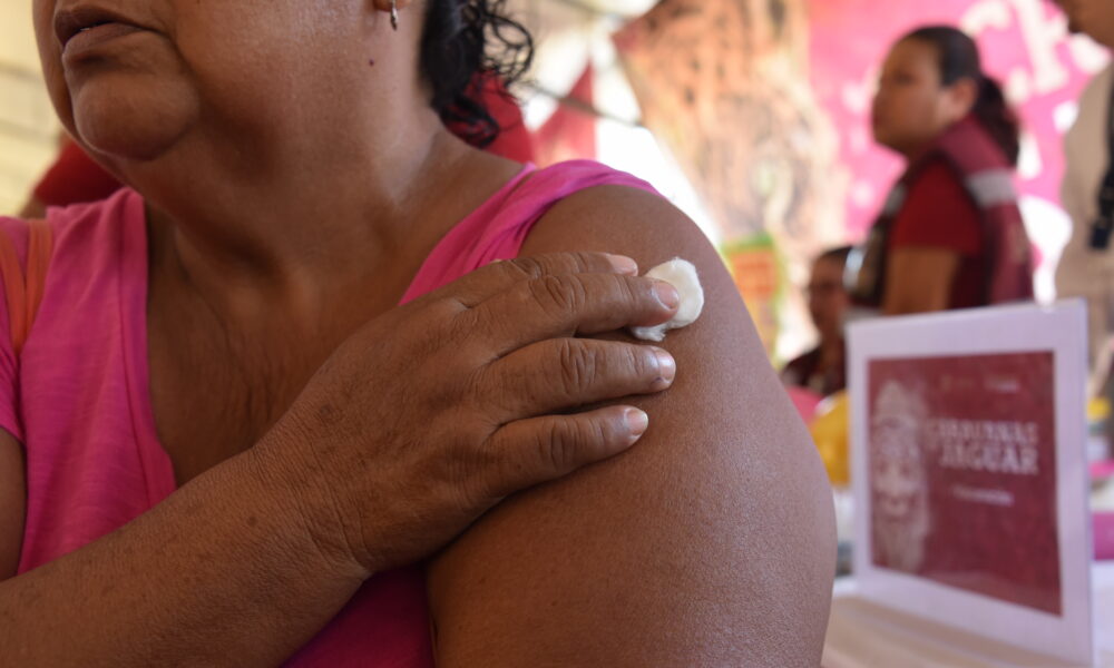 APLICADAS MÁS DEL 67% DE VACUNAS CONTRA LA INFLUENZA EN TODO EL ESTADO