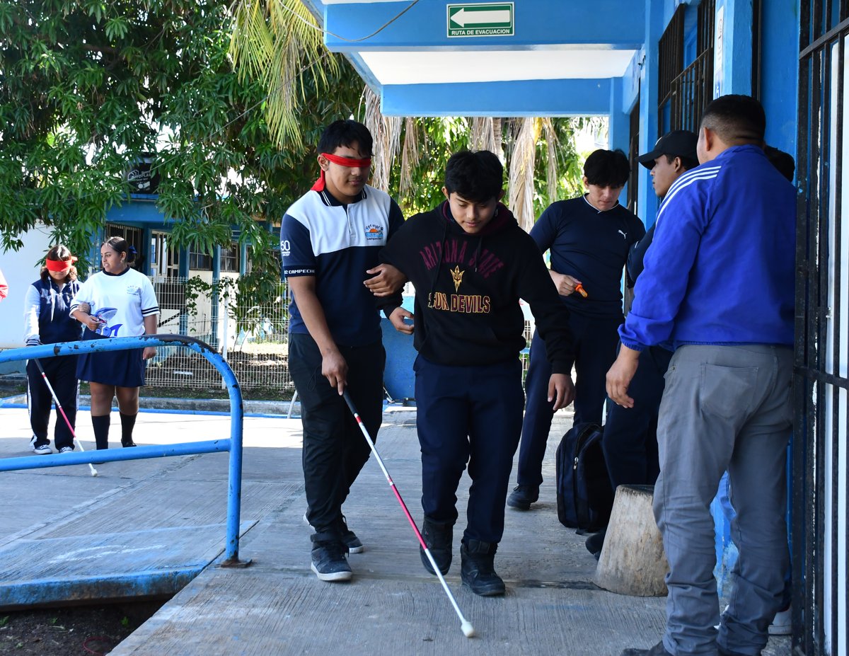INCLUSIÓN EN ACCIÓN: SENSIBILIZACIÓN SOBRE LA DISCAPACIDAD EN EL CETMAR 02