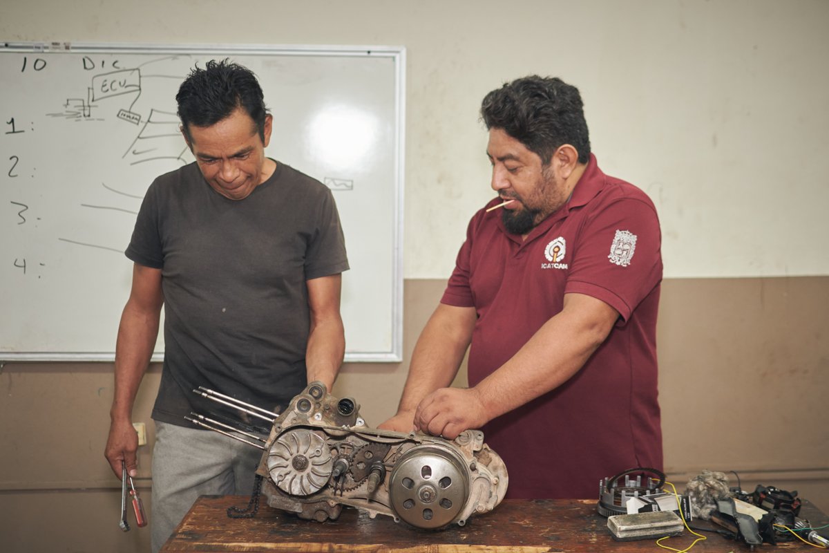 ICAT PLANTEL CALKINÍ ABRE CURSOS ESPECIALIZADOS EN MECÁNICA DE MOTOCICLETAS