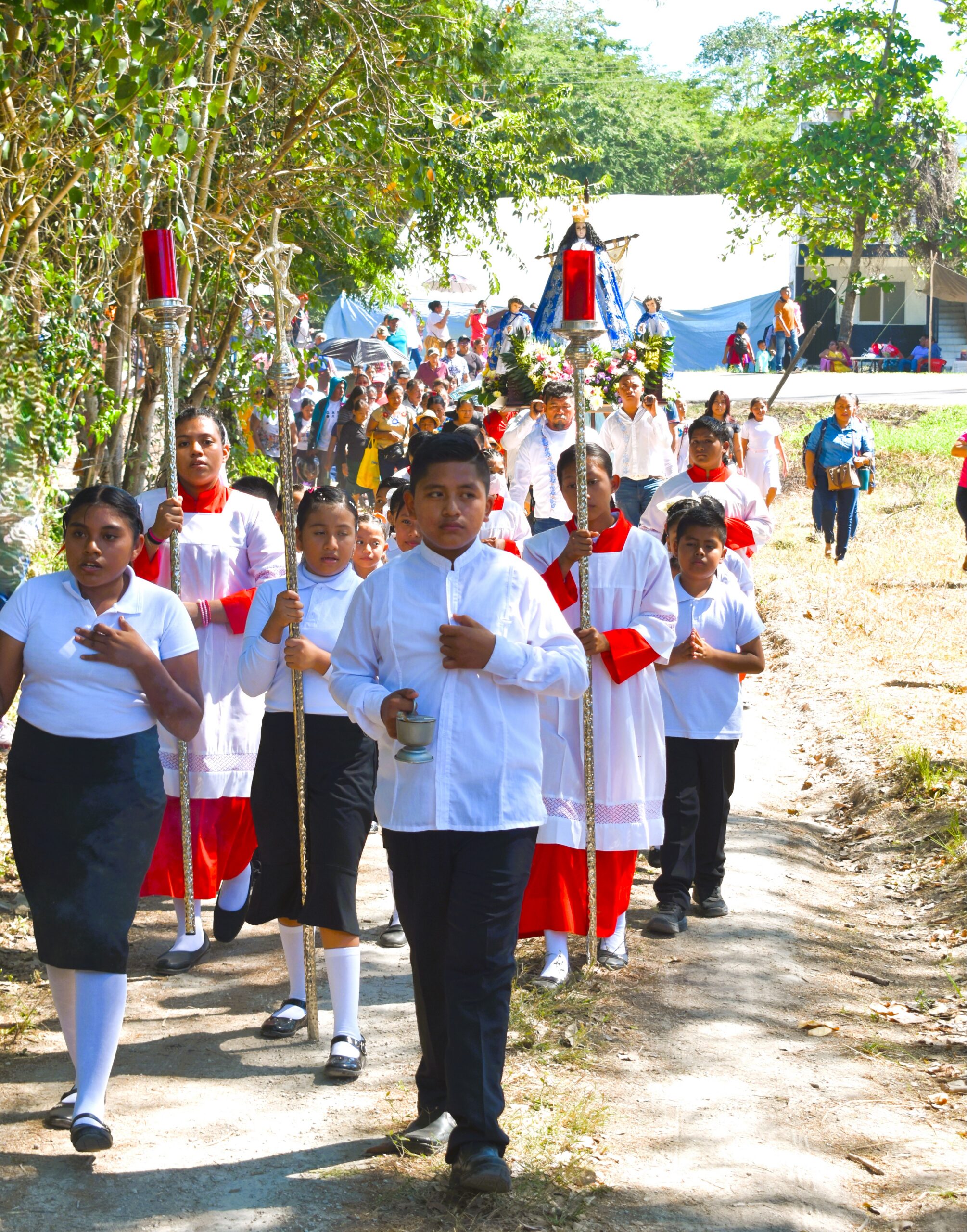 CELEBRACIÓN EN TORNO A LA VIRGEN DE LA CANDELARIA EN LA COMUNIDAD DE HOOL, CHAMPOTÓN