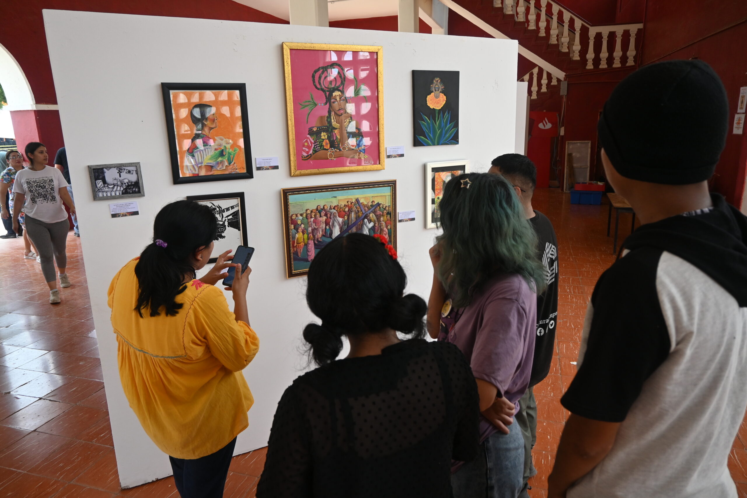 GALERÍA ARTISTAS PLÁSTICOS EN FESTIVAL POMUCH 2024