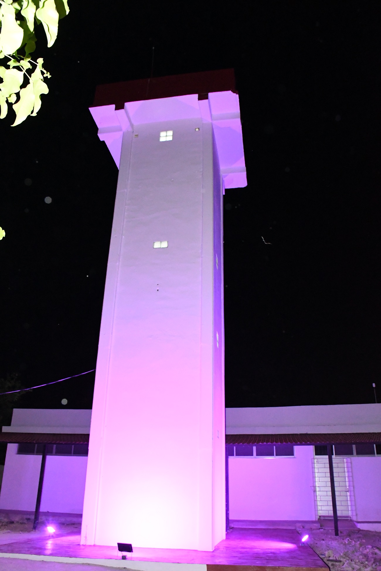 APICAM MODERNIZA LINTERNAS DEL FARO DE LERMA