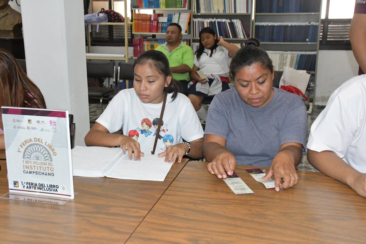TALLER DE LECTURA EN BRAILLE PROMUEVE INCLUSIÓN SOCIAL EN EL INSTITUTO CAMPECHANO