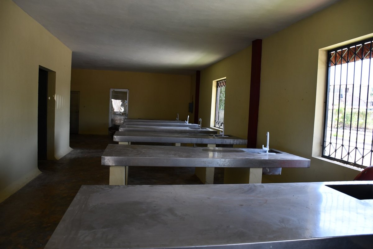 APICAM REHABILITA PALAPAS DEL REFUGIO PESQUERO “7 DE AGOSTO” CON INVERSIÓN DE MÁS DE UN 1 MDP