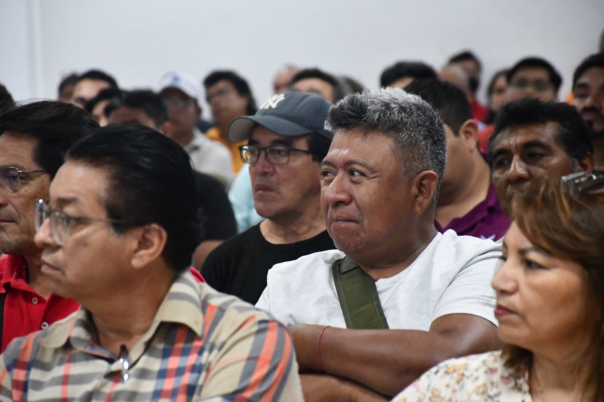 TRANSPORTISTAS CAMPECHANOS RECIBEN CAPACITACIÓN PARA MEJORAR LA ATENCIÓN A PERSONAS CON DISCAPACIDAD