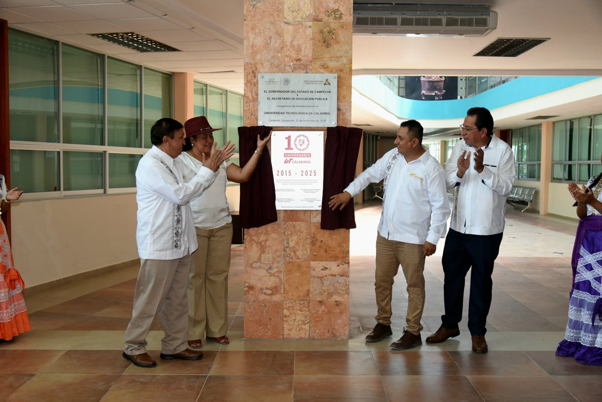 CONMEMORAN DÉCIMO ANIVERSARIO DE LA UNIVERSIDAD TECNOLÓGICA DE CALAKMUL