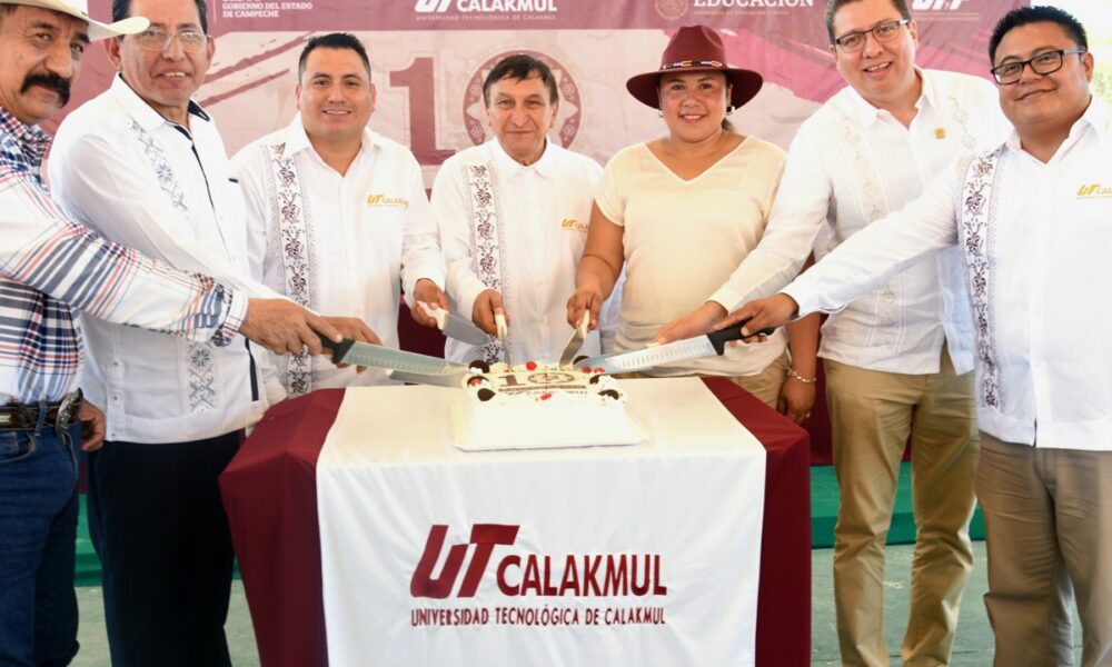 CONMEMORAN DÉCIMO ANIVERSARIO DE LA UNIVERSIDAD TECNOLÓGICA DE CALAKMUL