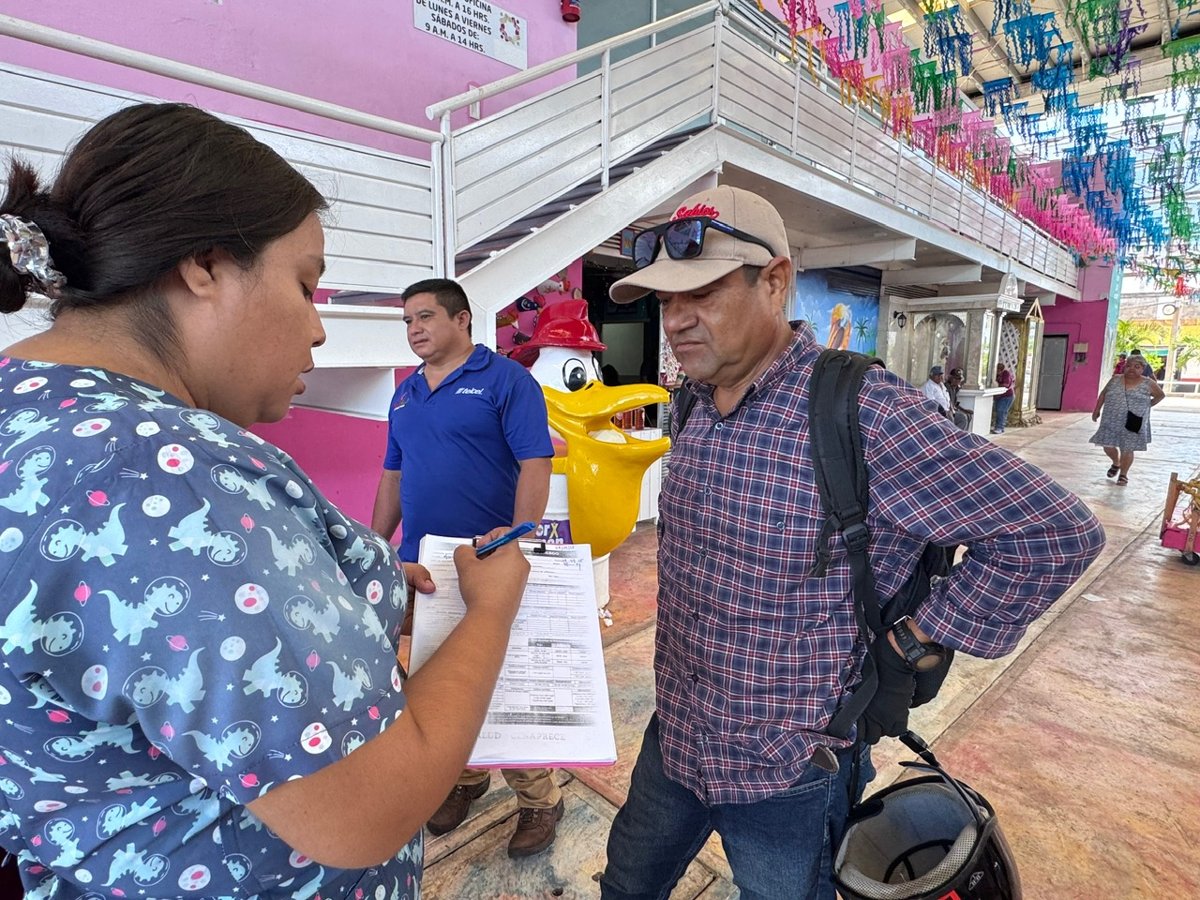 MONITOREAN SALUD DE USUARIOS DEL MERCADO PÚBLICO MUNICIPAL “ALONSO FELIPE DE ANDRADE”