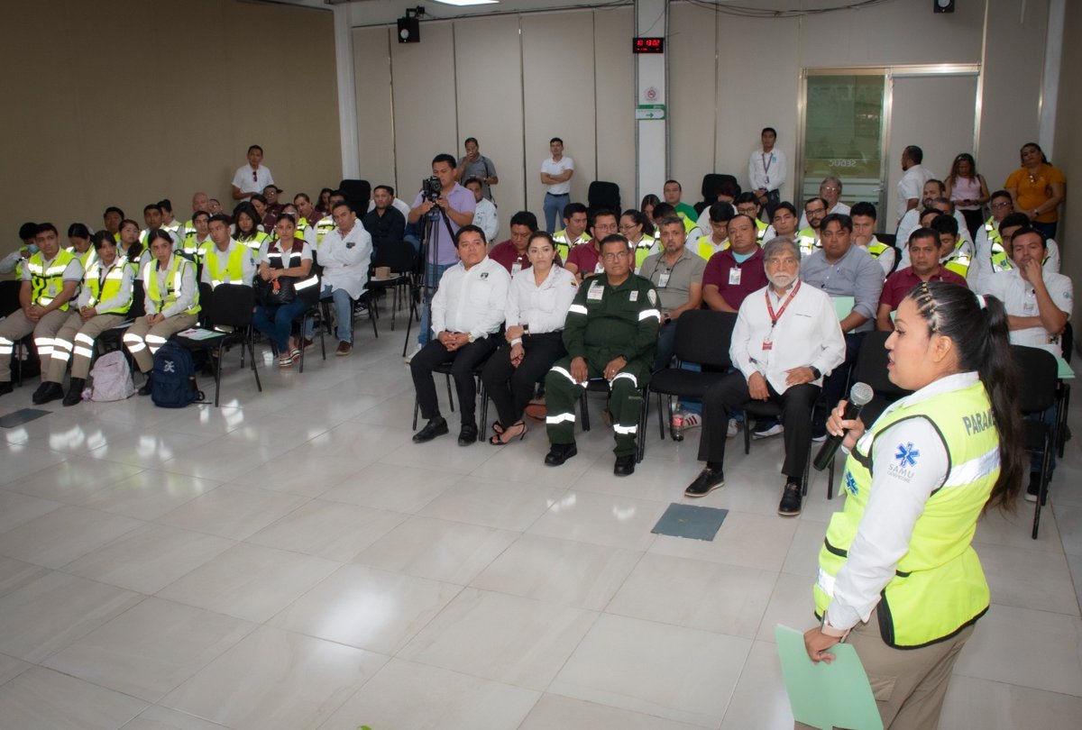 CONMEMORAN EL DÍA DEL PARAMÉDICO CON CAPACITACIONES