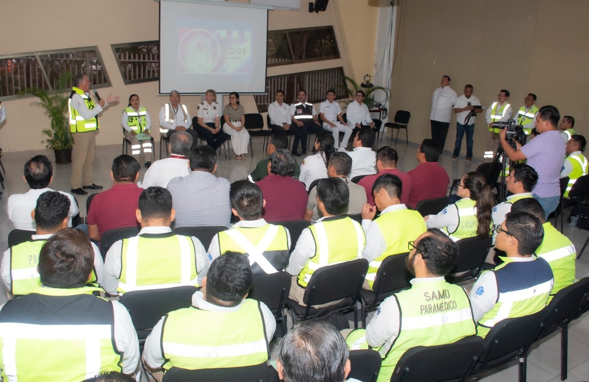 CONMEMORAN EL DÍA DEL PARAMÉDICO CON CAPACITACIONES