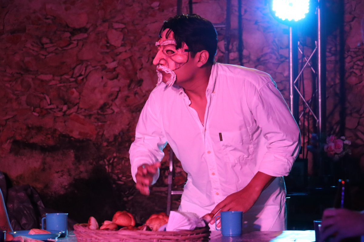 JUEVES TEATRAL OFRECE “EL BANQUETE DE LOS MUERTOS”