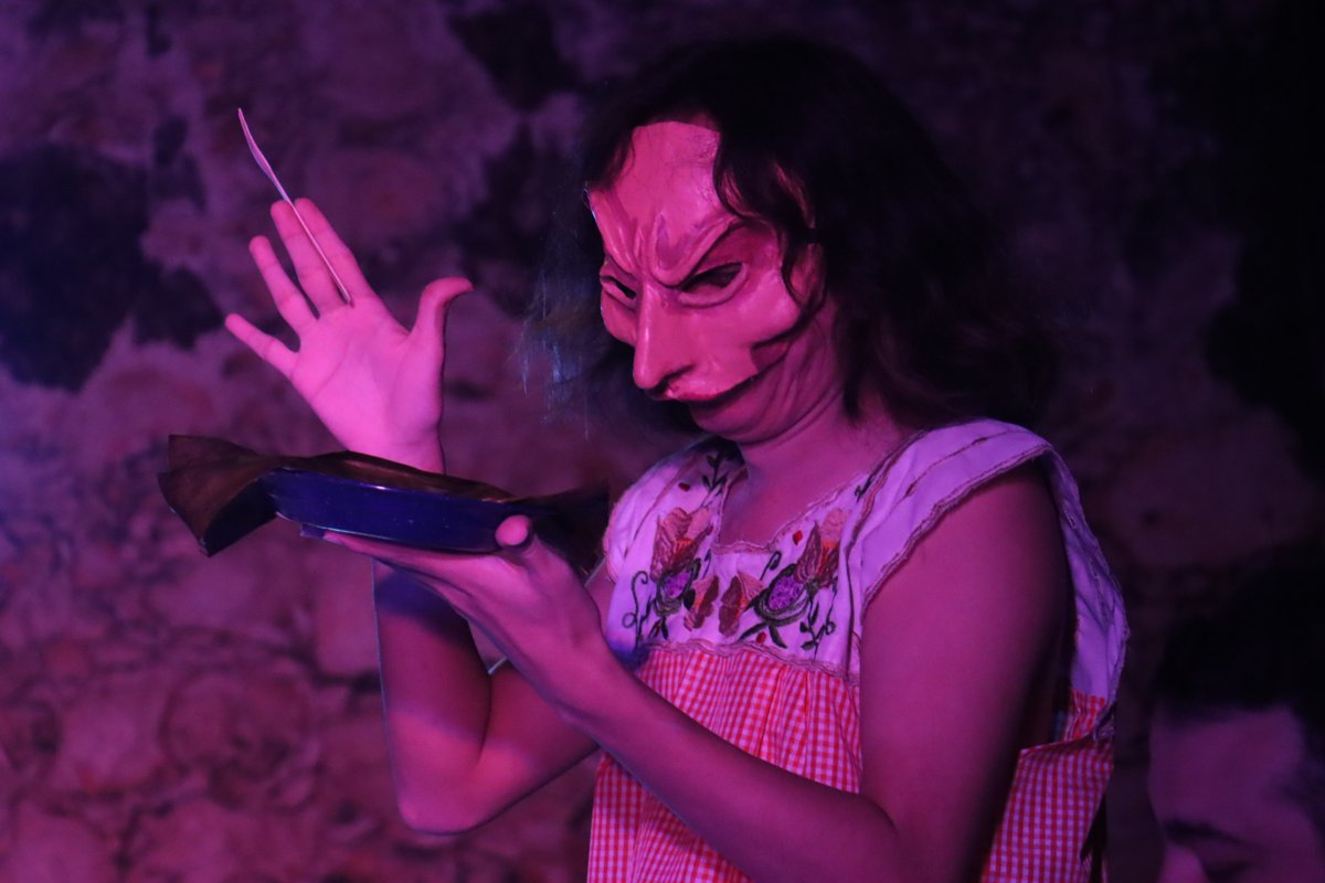 JUEVES TEATRAL OFRECE “EL BANQUETE DE LOS MUERTOS”