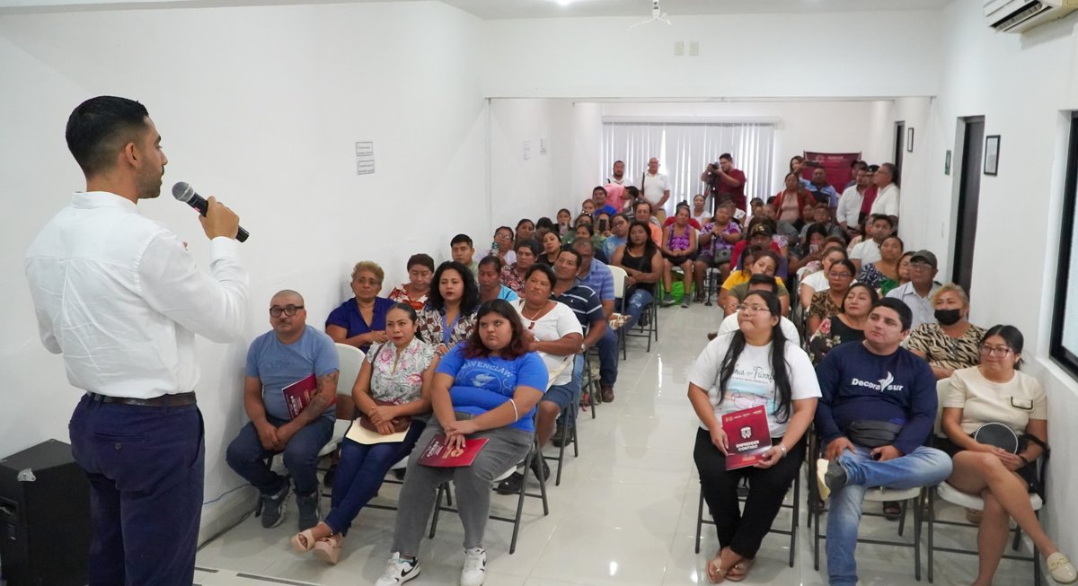 ENTREGA DE APOYOS DEL PROYECTO "EMPRENDER CONTIGO" EN EL MUNICIPIO DE CAMPECHE