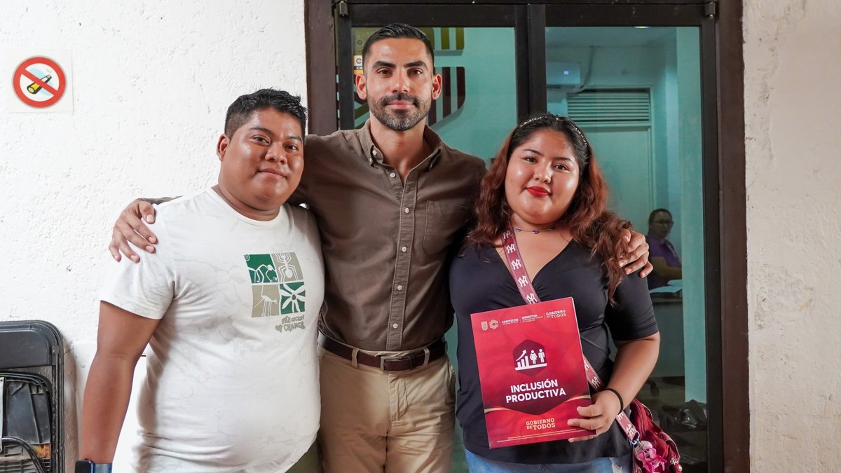 IMPULSAN EL AUTOEMPLEO CON ENTREGA DE APOYOS DEL PROYECTO “EMPRENDER CONTIGO”