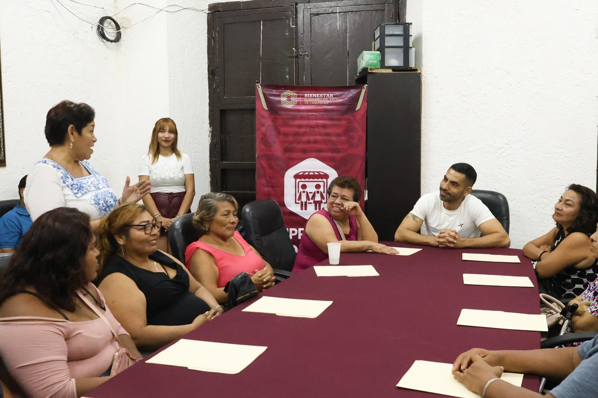 20 EMPRENDEDORES DE SAN FRANCISCO DE CAMPECHE RECIBEN APOYO PARA SUS ACTIVIDADES PRODUCTIVAS