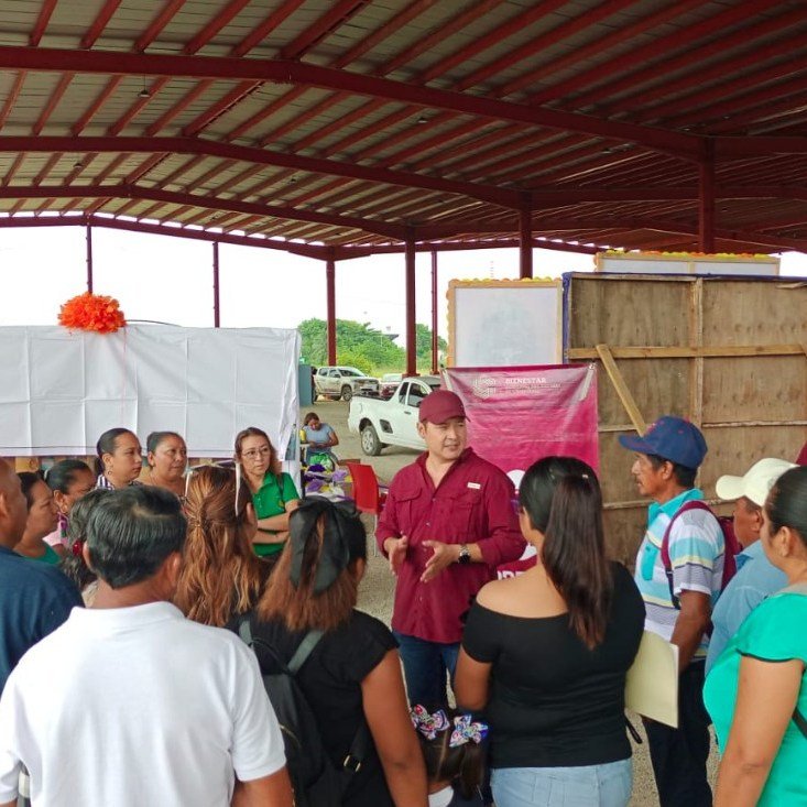 IMPULSA BIENESTAR ECONOMÍA FAMILIAR CON ENTREGA DEL PROYECTO EMPRENDER CONTIGO EN ESCÁRCEGA
