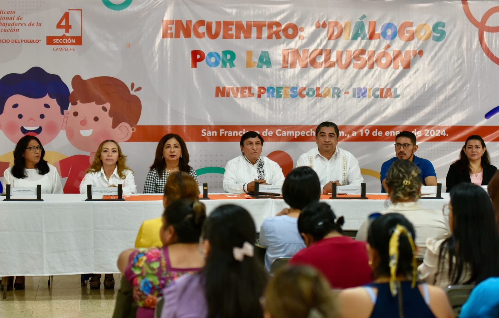 PROFESIONALIZAN A MAESTRAS Y MAESTROS PARA MEJORAR SU TRABAJO EN EL CAMPO DE LA INCLUSIÓN DESDE LAS AULAS