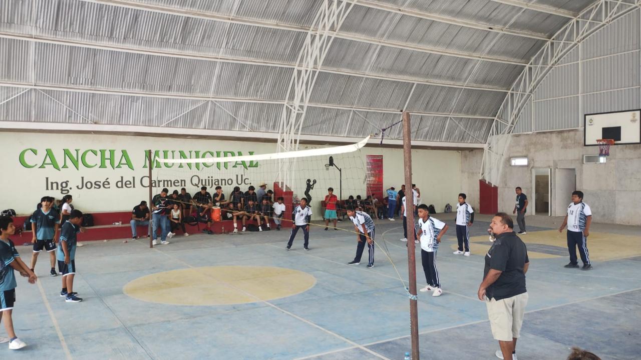CONTINÚA SEDUC CON IMPULSO DE ACTIVIDADES DEPORTIVAS EN JÓVENES DE SECUNDARIA