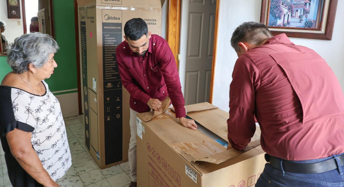 FAMILIAS DEL MUNICIPIO DE CAMPECHE RECIBEN APOYOS PARA SU BIENESTAR