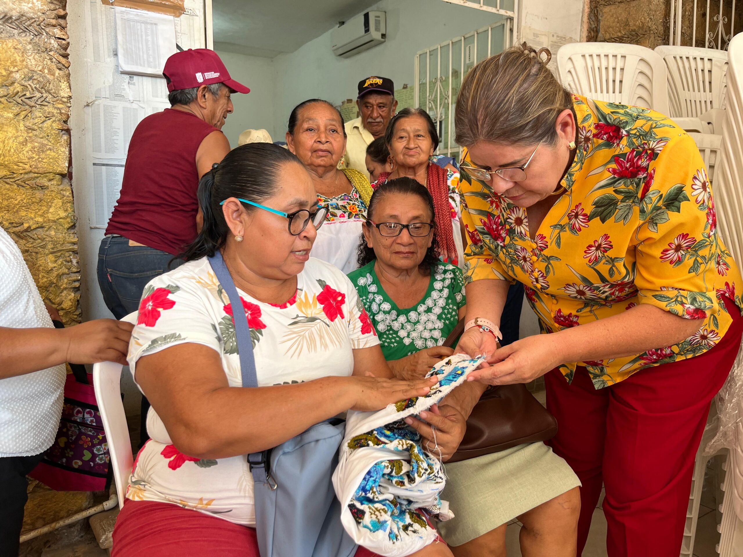 BIENESTAR SOCIAL BENEFICIA A 5 COMISARÍAS DE HECELCHAKÁN