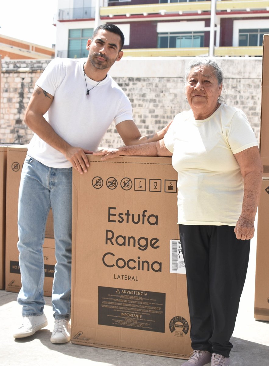 EMPRENDEDORES DEL SECTOR PESQUERO RECIBEN APOYOS PARA SU BIENESTAR