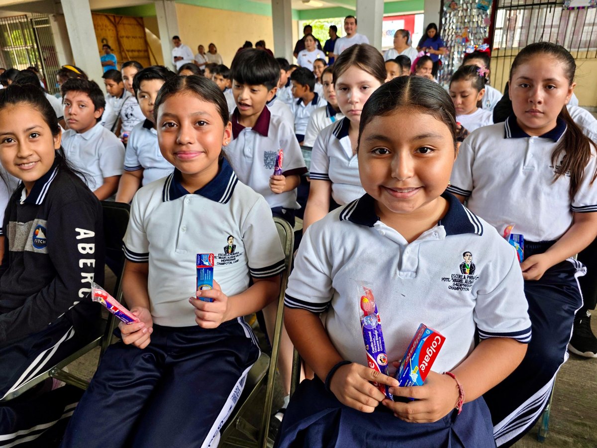 MÁS DE 14 MIL ESTUDIANTES BENEFICIADOS CON KITS DE HIGIENE DENTAL