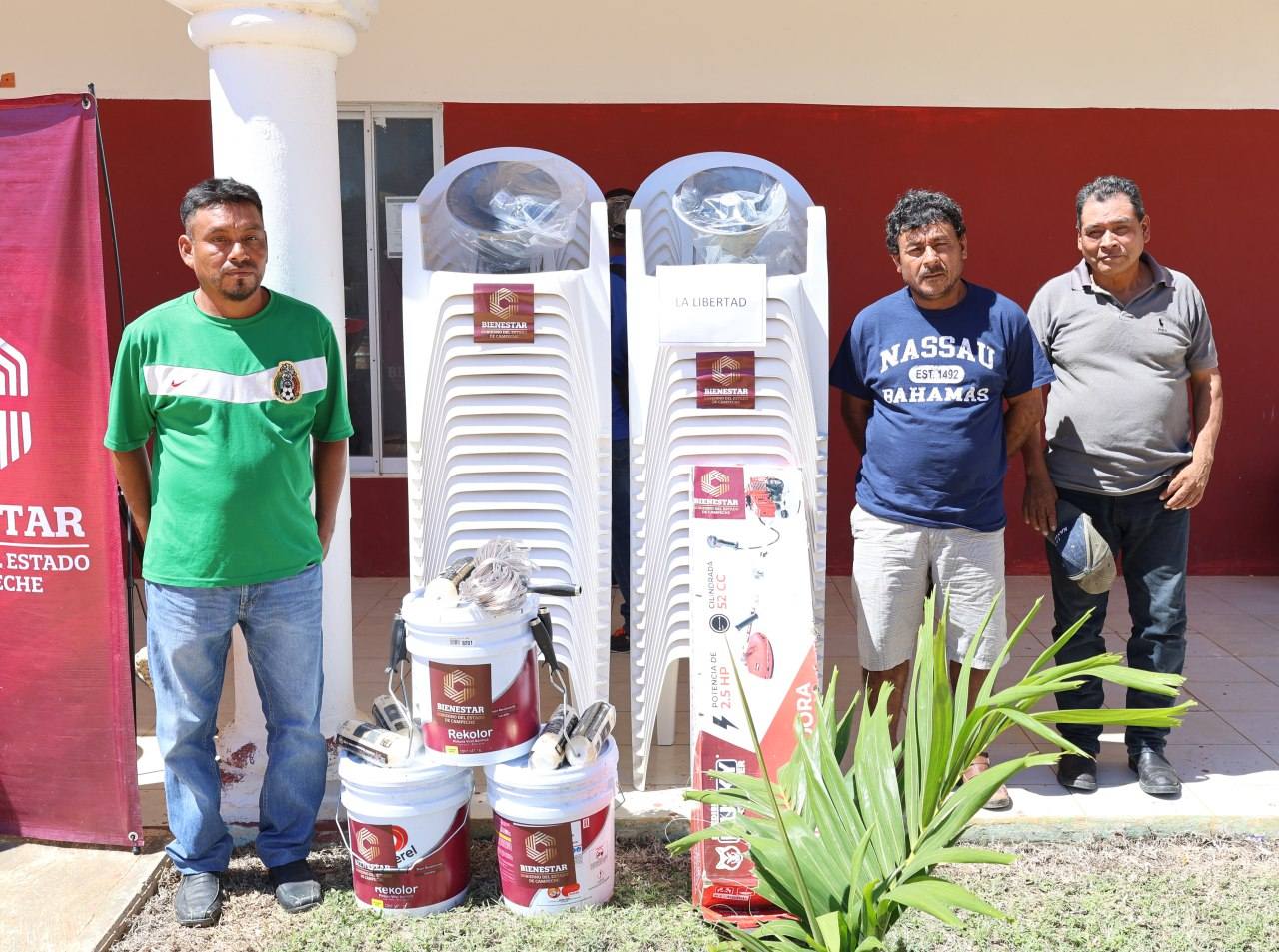 COMISARÍAS MUNICIPALES DE CAMPECHE RECIBEN APOYOS