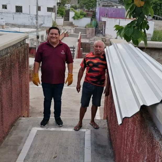 BIENESTAR ENTREGA APOYOS DEL PROGRAMA EMPRENDER CONTIGO A 15 EMPRENDEDORES DE HOPELCHÉN