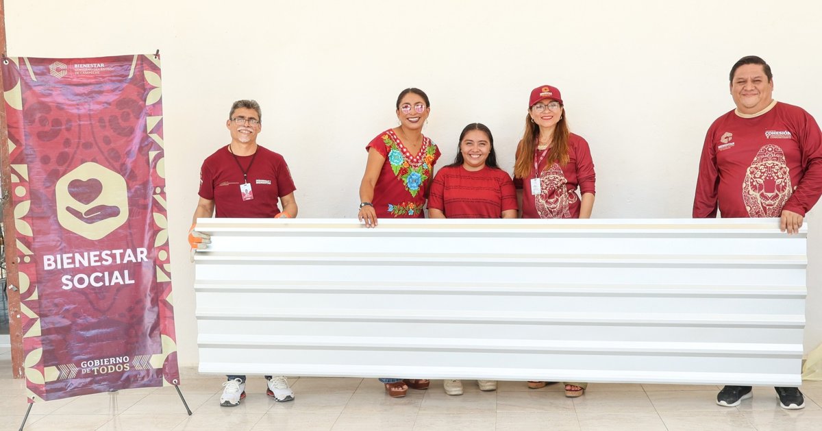 BIENESTAR ENTREGA LÁMINAS EN LERMA Y SAMULÁ