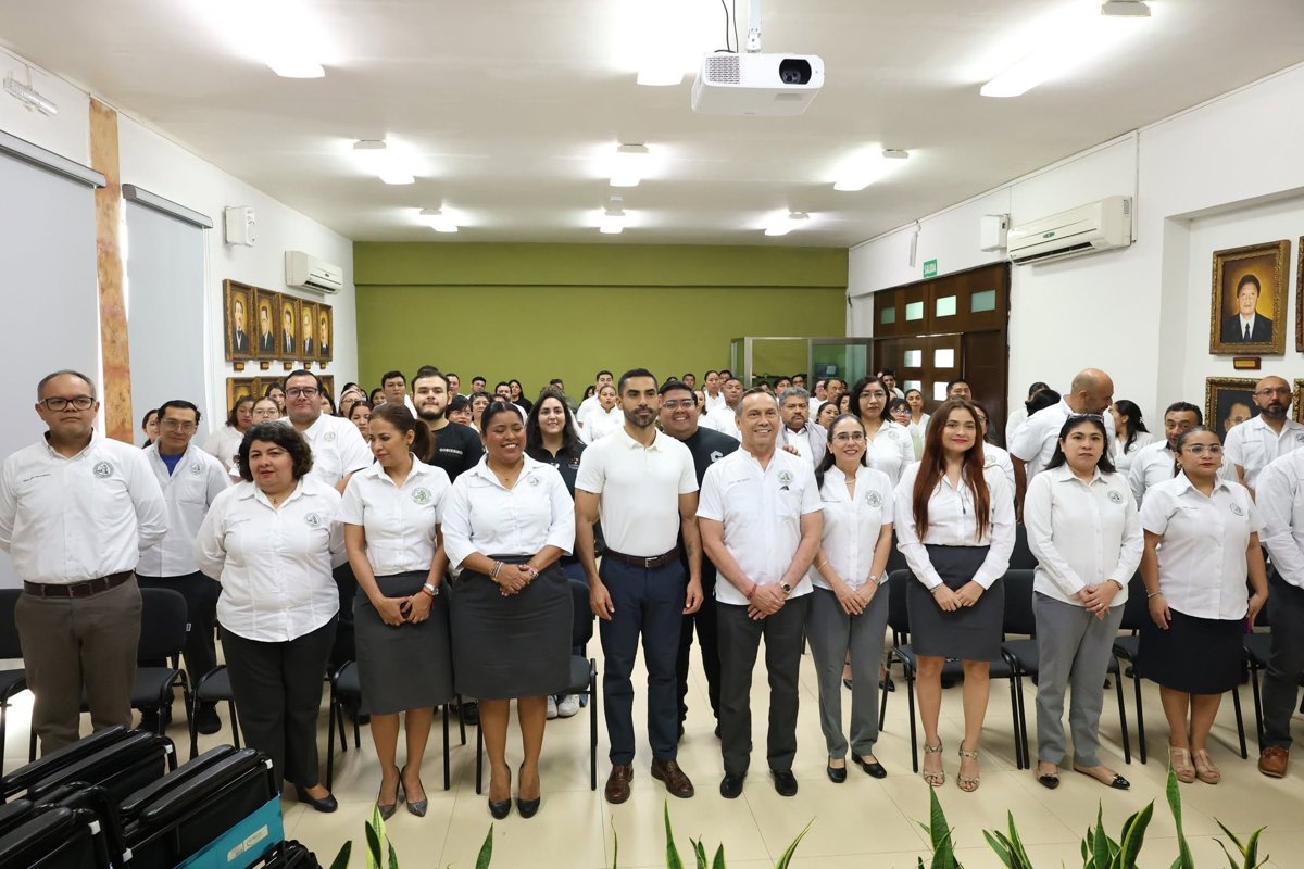 ENTREGAN SILLAS DE RUEDAS DEL PROGRAMA BIENESTAR PARA GRUPOS PRIORITARIOS AL PODER JUDICIAL
