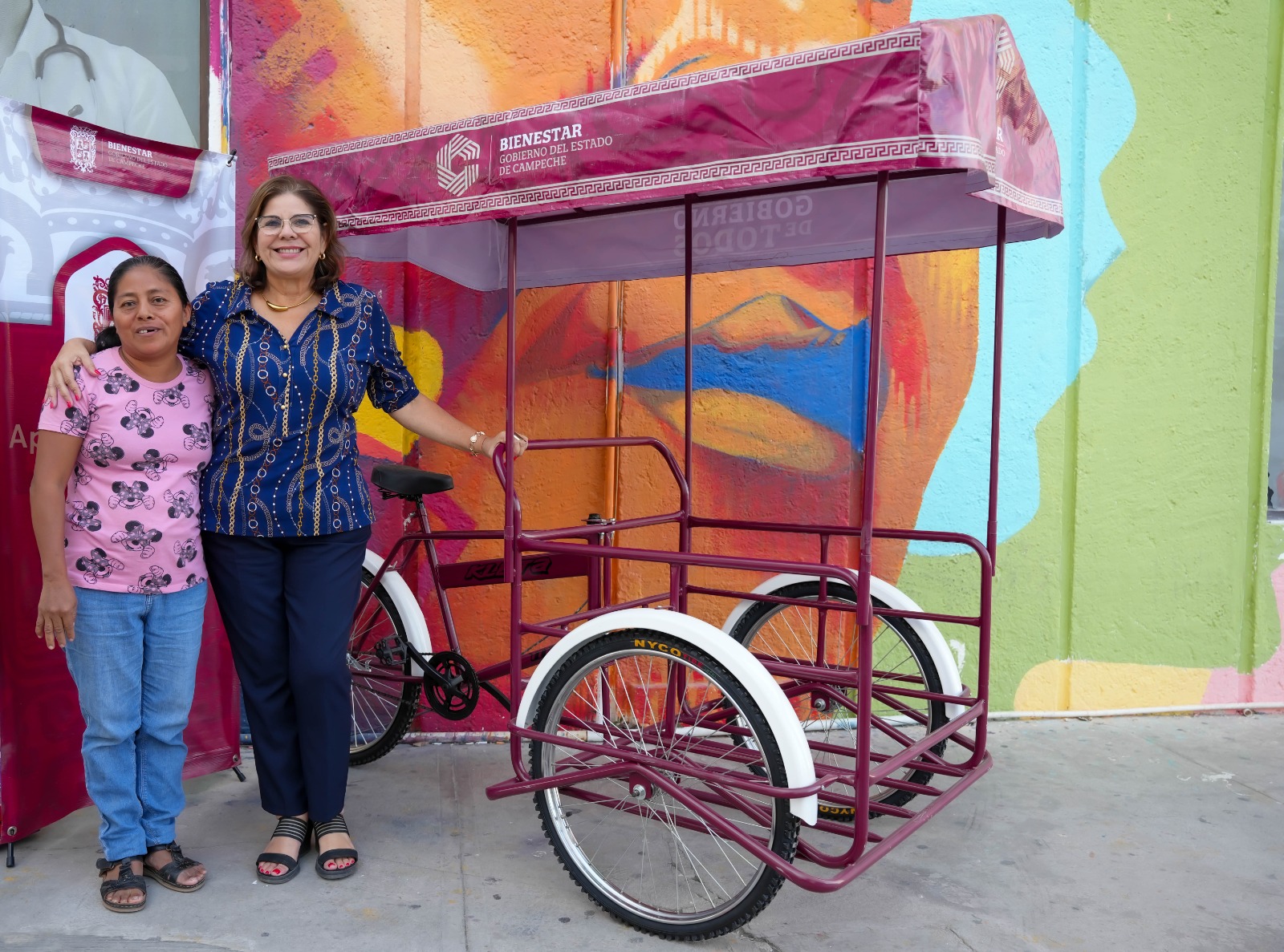 EMPRENDEDORAS DE CAMPECHE RECIBEN APOYOS