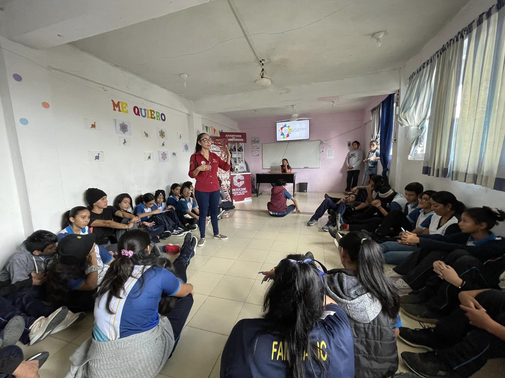OFRECE CHARLA INJUCAM SOBRE ETS A ESTUDIANTES DE SECUNDARIA