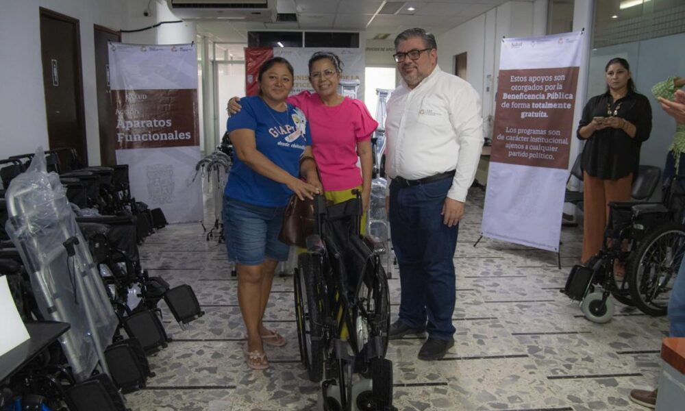CONTINÚA ENTREGA DE APARATOS FUNCIONALES A MUNICIPIOS