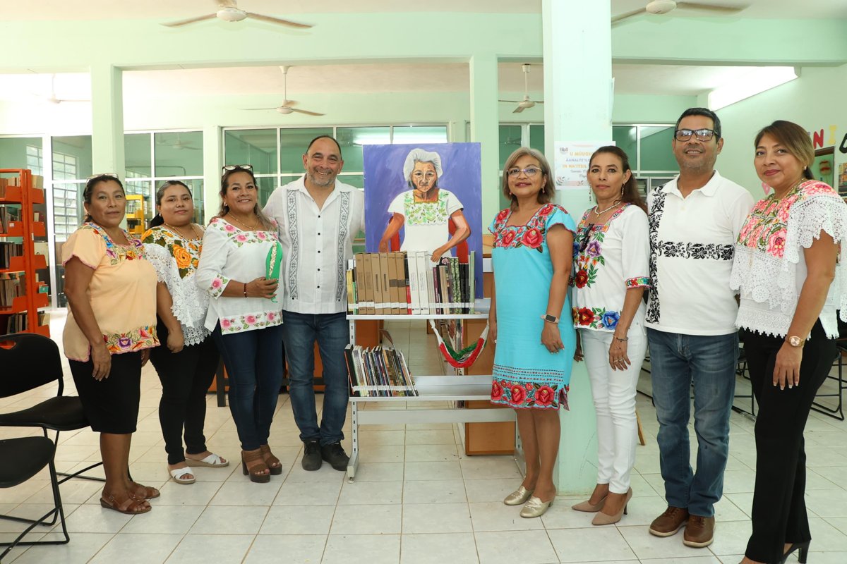 GOBIERNO DEL ESTADO ENRIQUECE ACERVO CULTURAL MAYA EN BIBLIOTECAS PÚBLICAS DE HOPELCHÉN