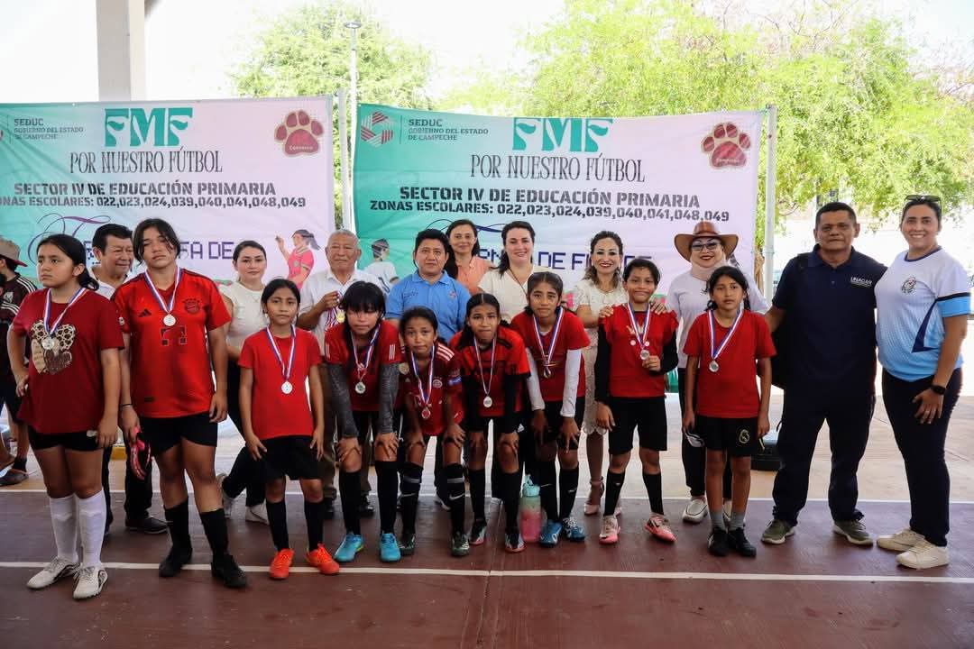 PARTICIPAN CUATRO MIL ALUMNOS EN TORNEO FOOTBALL FOR SCHOOLS